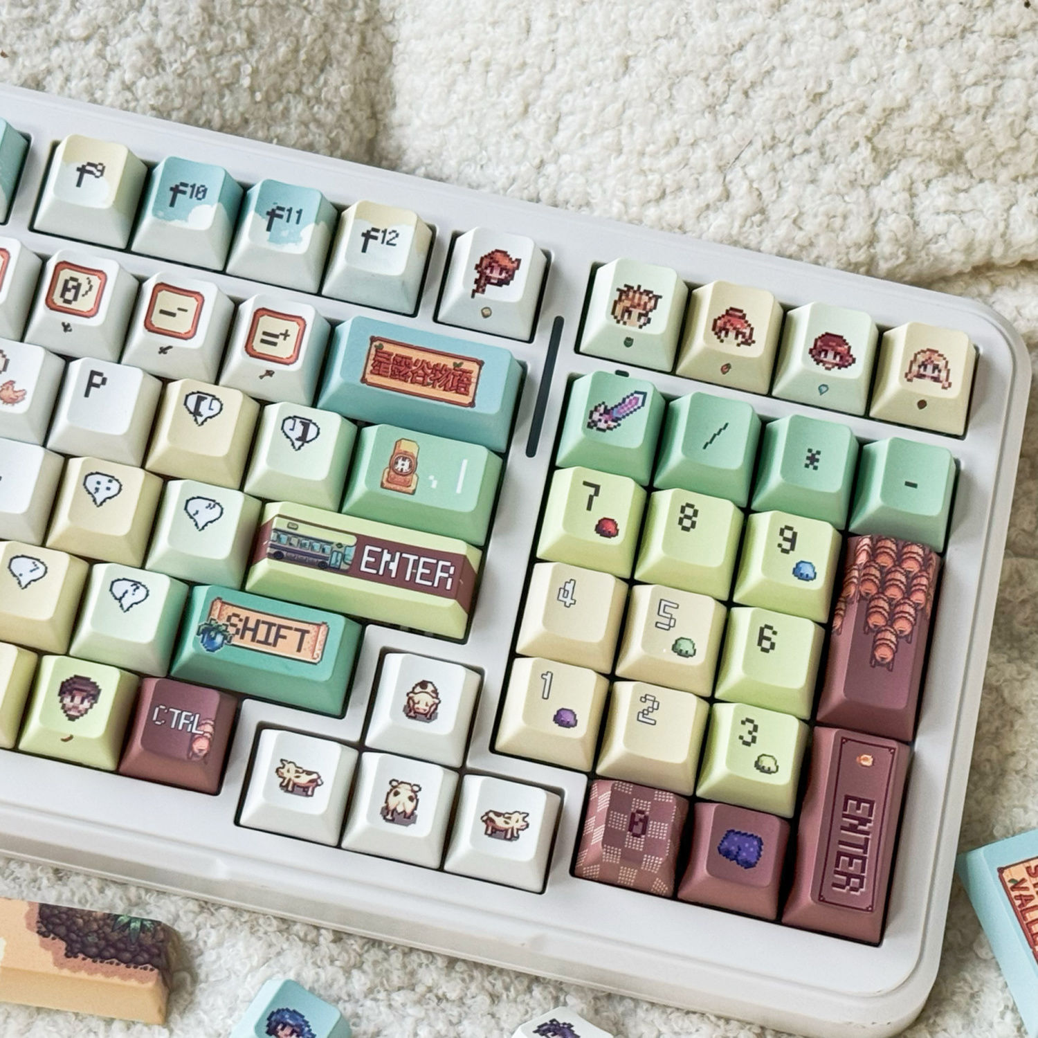 Gaming Accessories Cute - Teclas estilo píxel de 137 teclas,