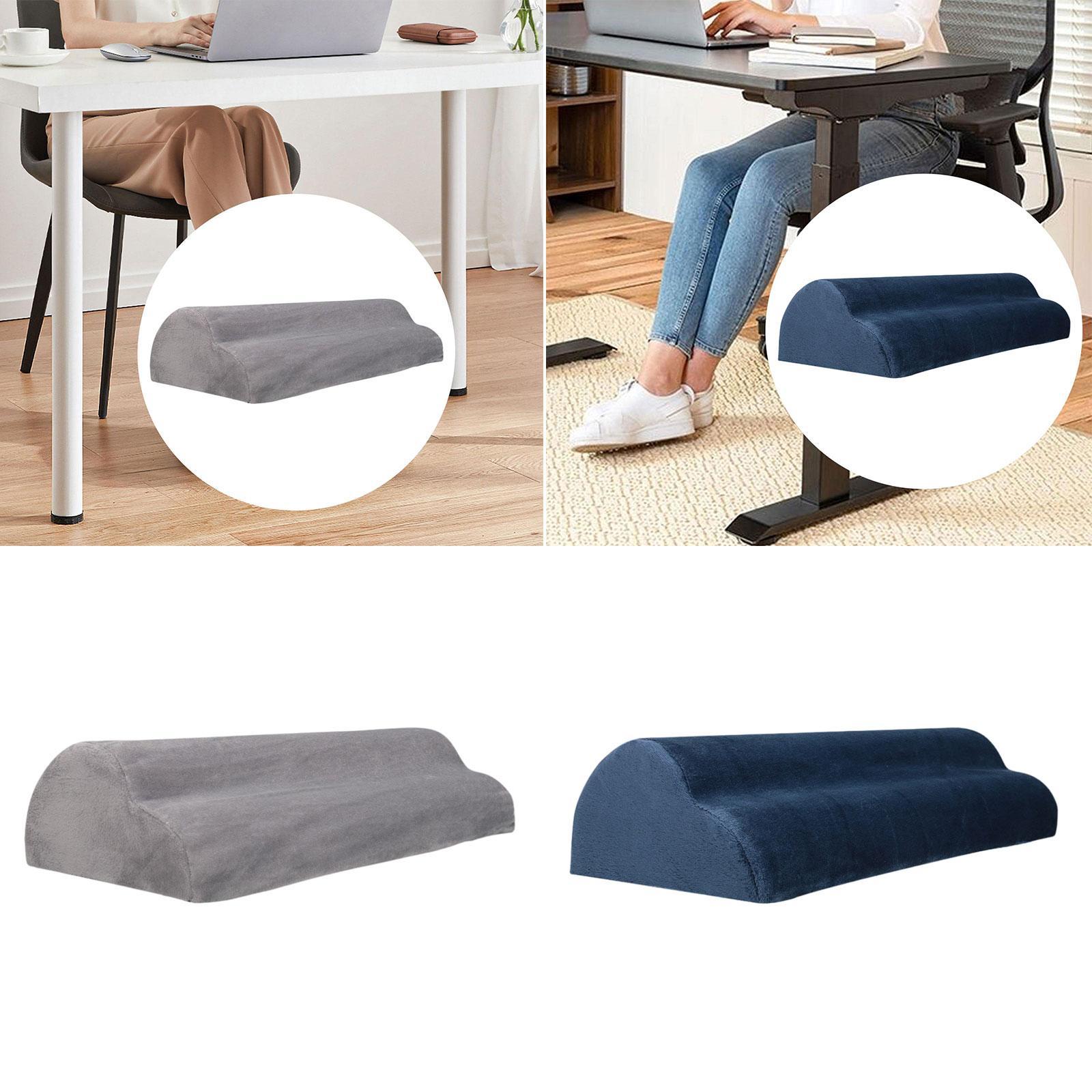 Gaming Accessories Officeworks - Reposapiés debajo del escritorio en el